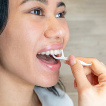 Load image into Gallery viewer, Women's 15-piece Toiletry Kit with Pouch