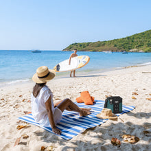 Load image into Gallery viewer, Fridge Pak 18-Can Cooler Bag